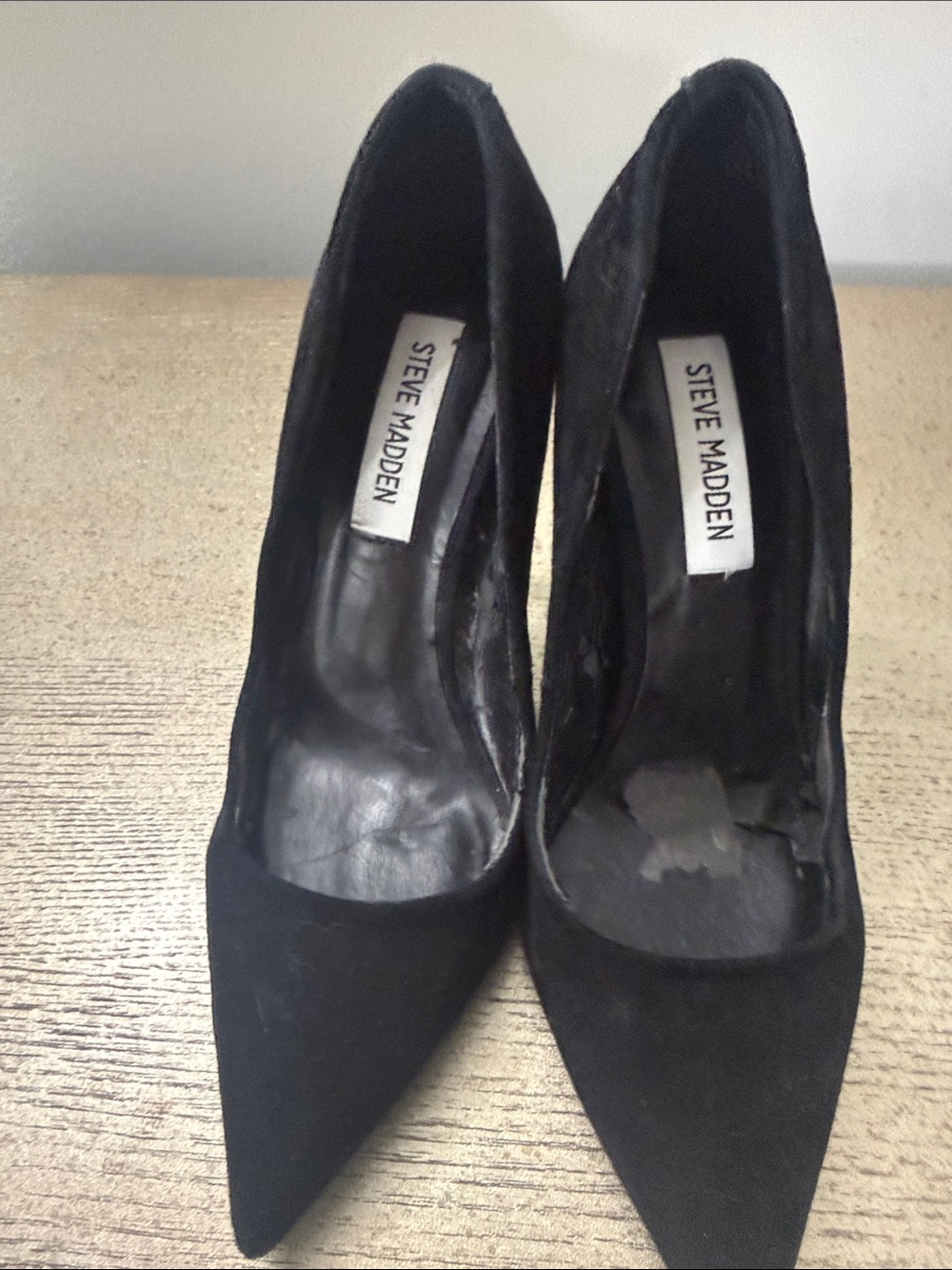 Steve Madden Daisie Black Suede Pointed Pumps - Picture 8 of 9